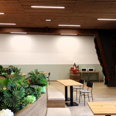 eclairage LED halle commerciale La table du Cure Pornic