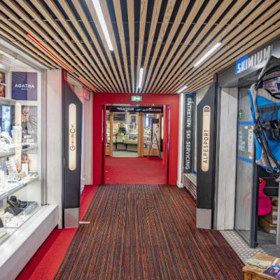 eclairage ACTiLED encastre bois galerie Les Menuires