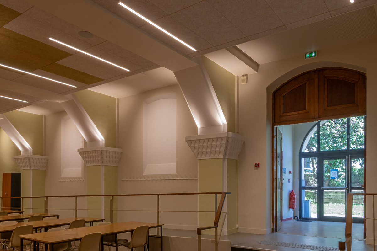 lineaires LED ACTiLED salle paroissiale Eglise Saint-Jean-Bosco