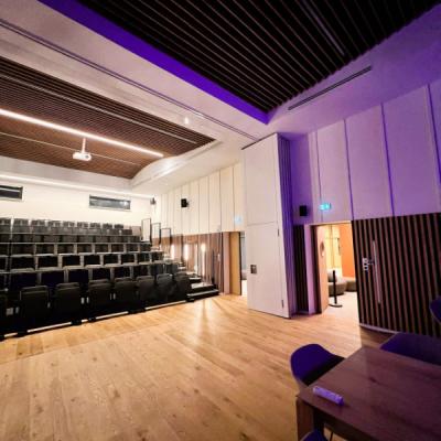 éclairage linéaire LED bureaux Quai Mistral