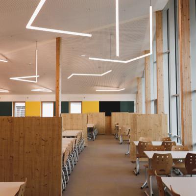 eclairage lustres ACTiLED salle restauration college