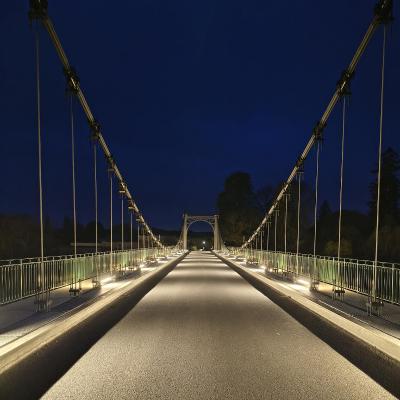 éclairage de passerelle tubulaires LED Bonneuil Matours