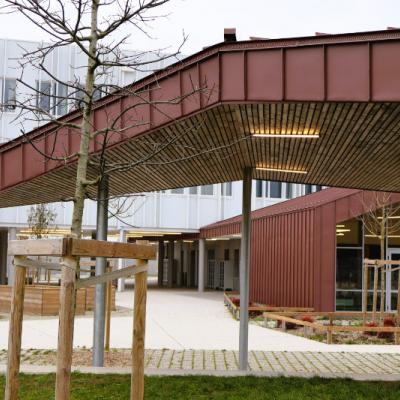 eclairage tubulaires exterieur ACTiLED college